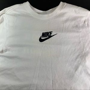 NEW Nike long sleeve shirt